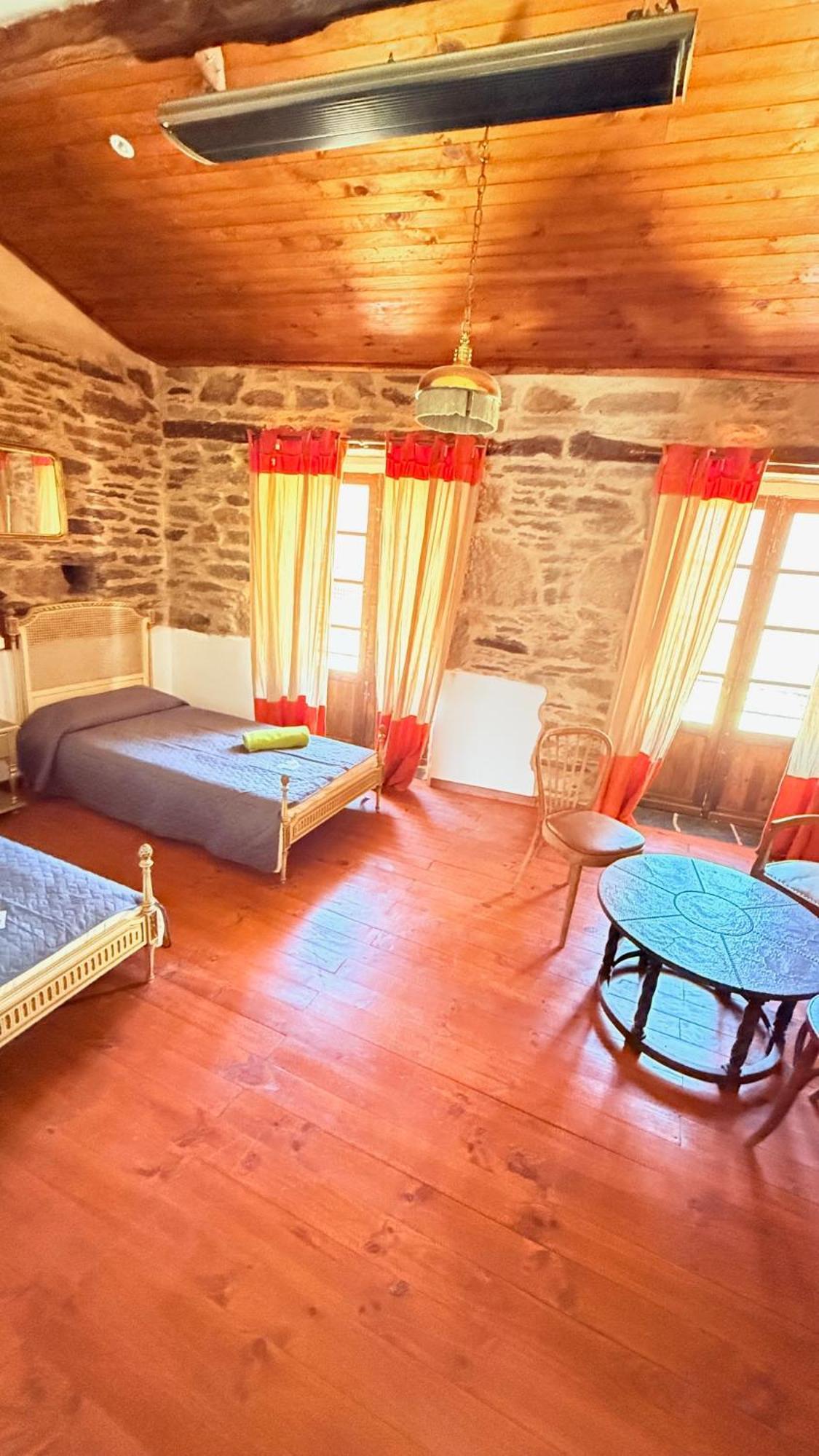 Pension Y Albergue Matias Locanda Sarria Extérieur photo